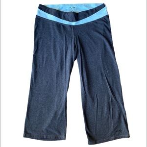 Champion Cropped Yoga Pants